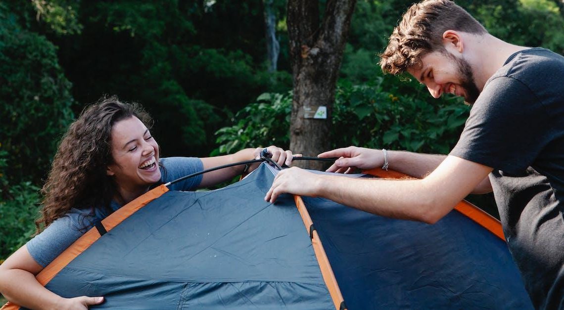 Camping er en af de bedste måder at få din familie til at knytte bånd og udvikle relationer
